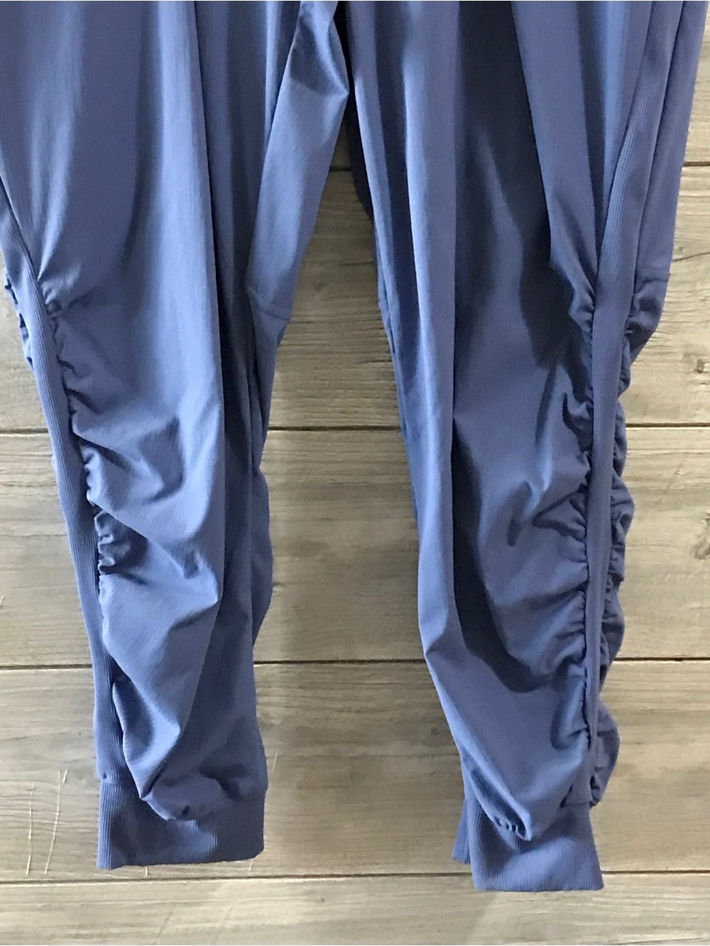 Women's Lululemon Drawstring Jogger Pants - Picture 2 of 8